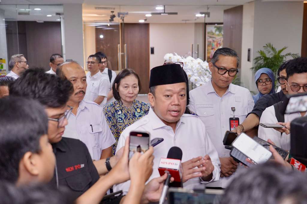 SINKRONISASI: Menteri Agraria dan Tata Ruang/Kepala Badan Pertanahan Nasional (ATR/BPN), Nusron Wahid melakukan sinkronisasi aturan pada kawasan sempadan sungai. (ATR/BPN)