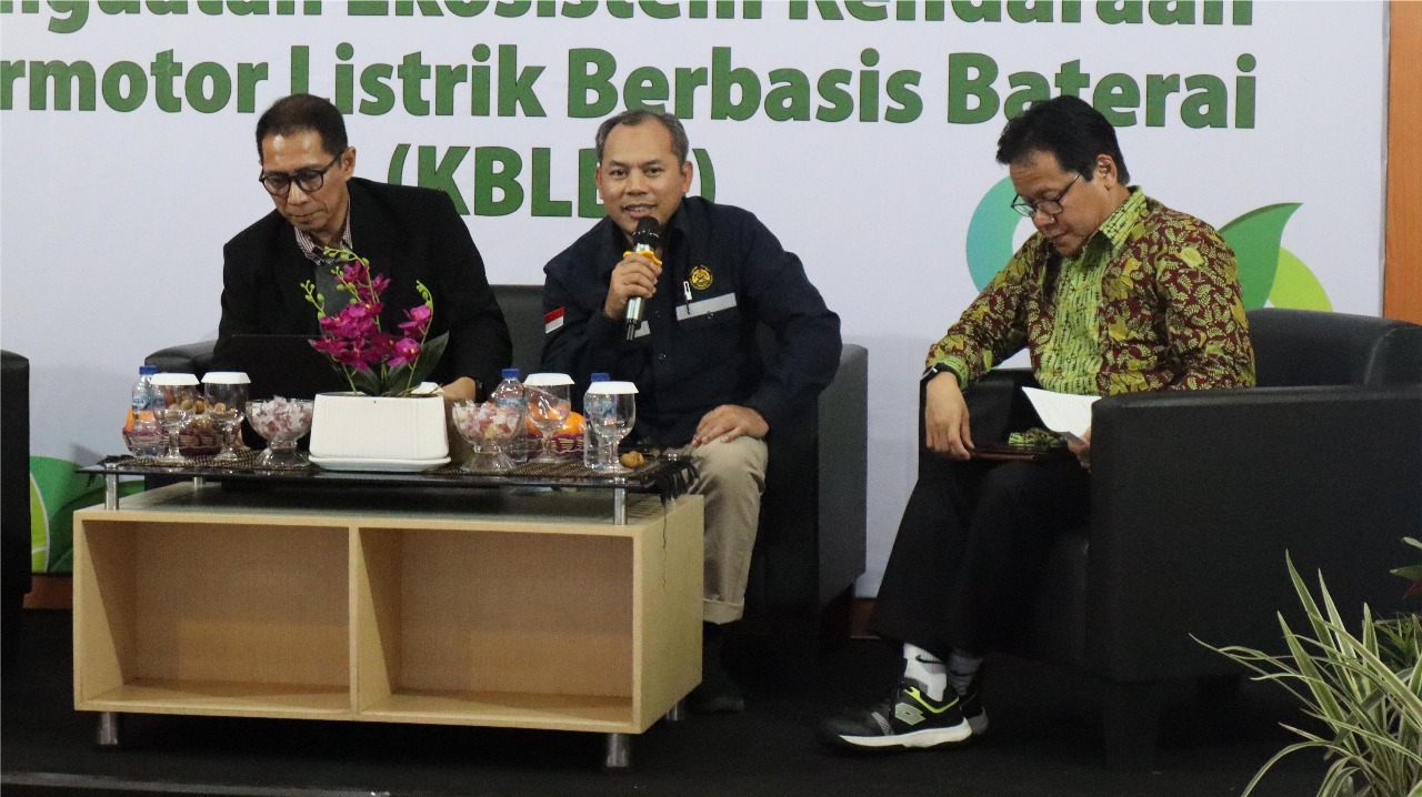 DISKUSI: PLN UID Kaltimra berkominten mendukung transiis energi melalui pengembangan KBLBB. (PLN UID KALTIMRA)