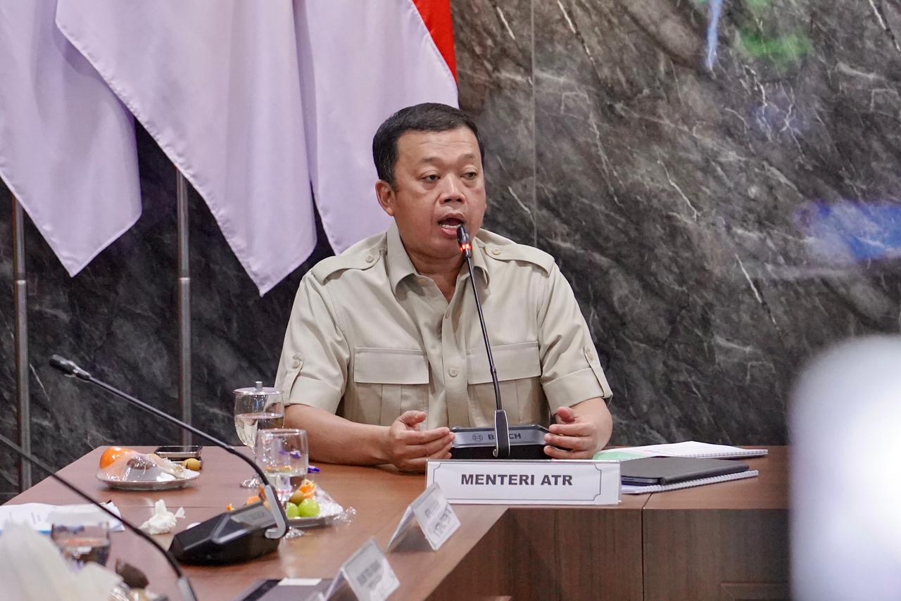 RAPAT KOORDINASI: Menteri ATR/BPN Nusron Wahid mengikuti rapat koodrinasi terbatas tingkat menteri. (ATR/BPN)