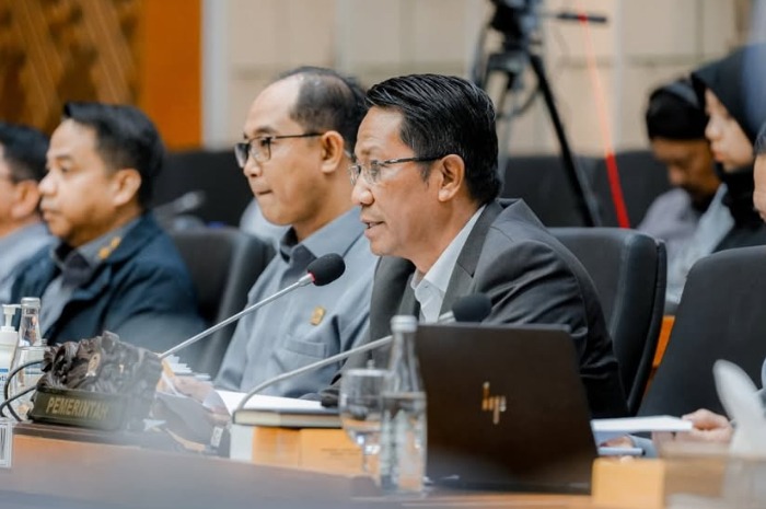 Menyoroti pernyataan Menkum, Supratman Andi Agtas terkait isu royalti lagu yang menuai polemik di RI. (Instagram.com/@supratman08)