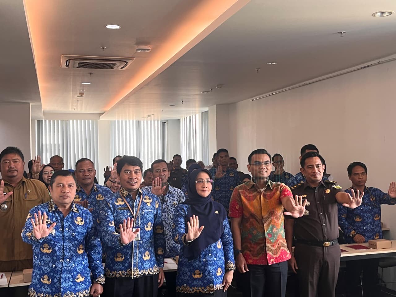 RAKOR: Koordinasi dan Kerjasama Lintas Sektoral Pencegahan TPPO yang digelar Pemkab Berau pada Senin (17/11). (IZZA/BP)