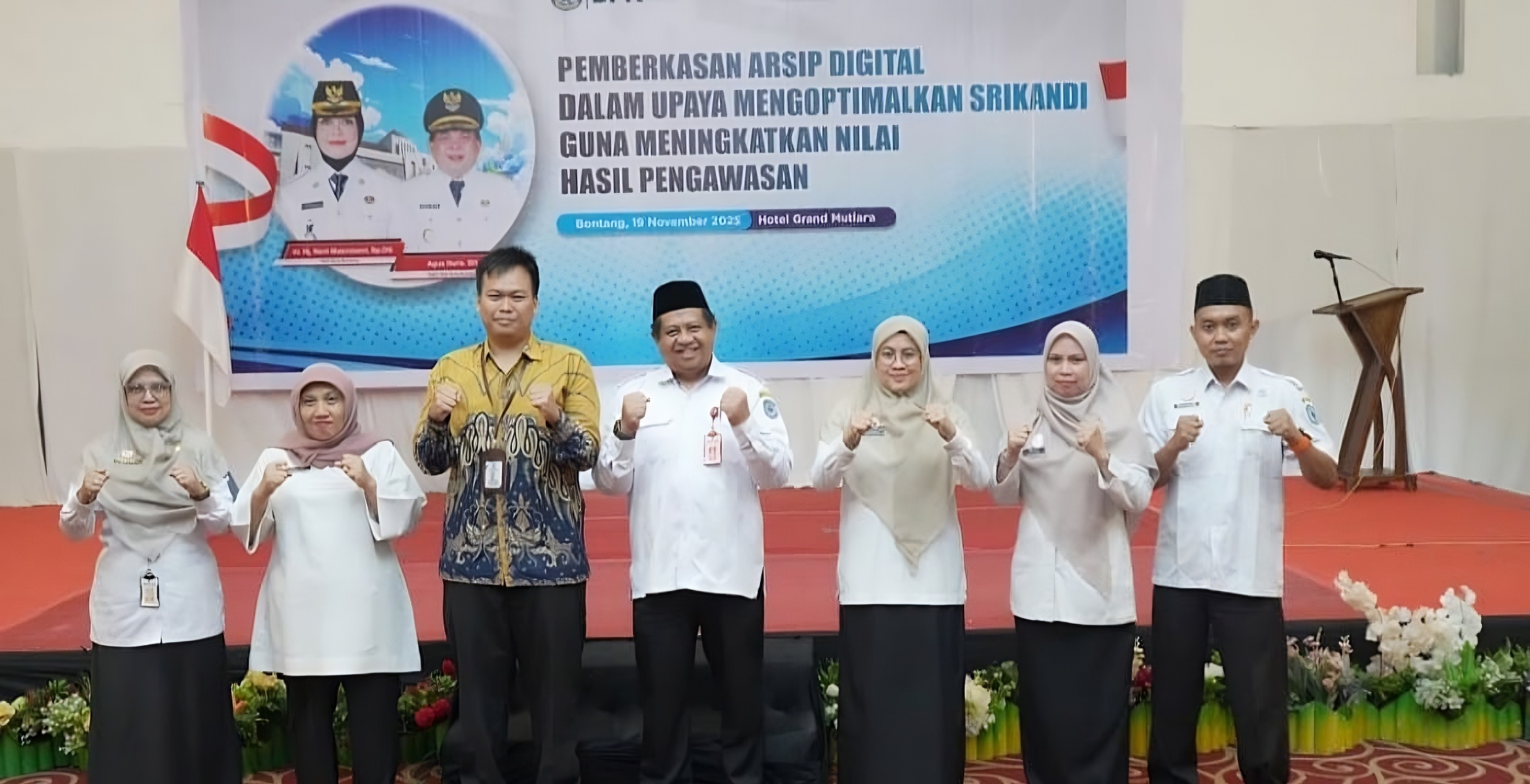 OPTIMALKAN SRIKANDI: DPK Bontang melaksanakan bimtek tentang cara pemberkasan elektronik di aplikasi Srikandi. (DISKOMINFO BONTANG UNTUK BERAU POST)