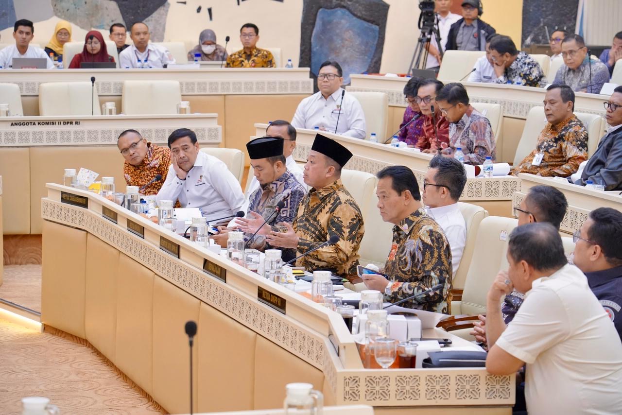 REALISASI: Menteri ATR/BPN Nusron Wahid menargetkan realisasi anggaran akhir tahun ini 98 persen. (ATR/BPN)