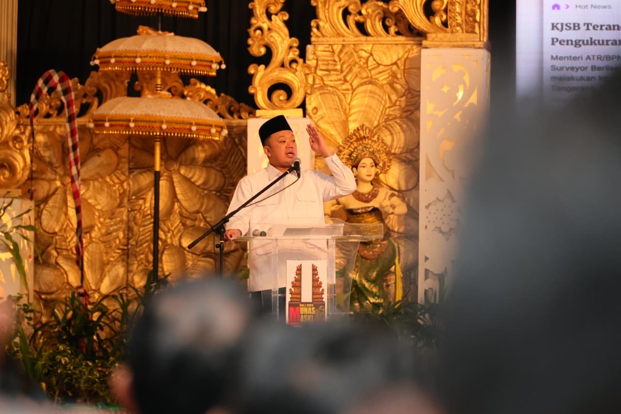 MITRA: Menteri ATR/BPN Nusron Wahid mengingatkan agar masyarakat bisa menjadi mitra dari Kementerian ATR/bPN dengan berperan sebagai Masyarakat Ahli Survey Kadaster Indonesia. (ATR/BPN)
