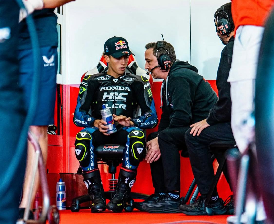 Diogo Moreira saat hari pertama di MotoGP. (Instagram: @diogomoreira_11)