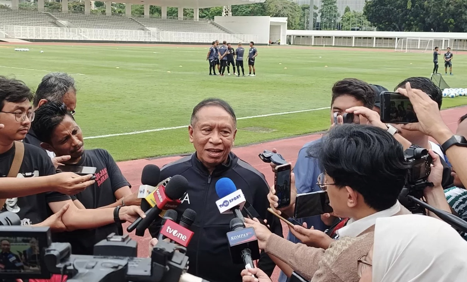 Wakil Ketua Umum I PSSI Zainudin Amali menegaskan bahwa target Timnas Indonesia U-22 di SEA Games 2025 adalah mempertahakan emas. (Dimas Ramadhan/JawaPos.com)