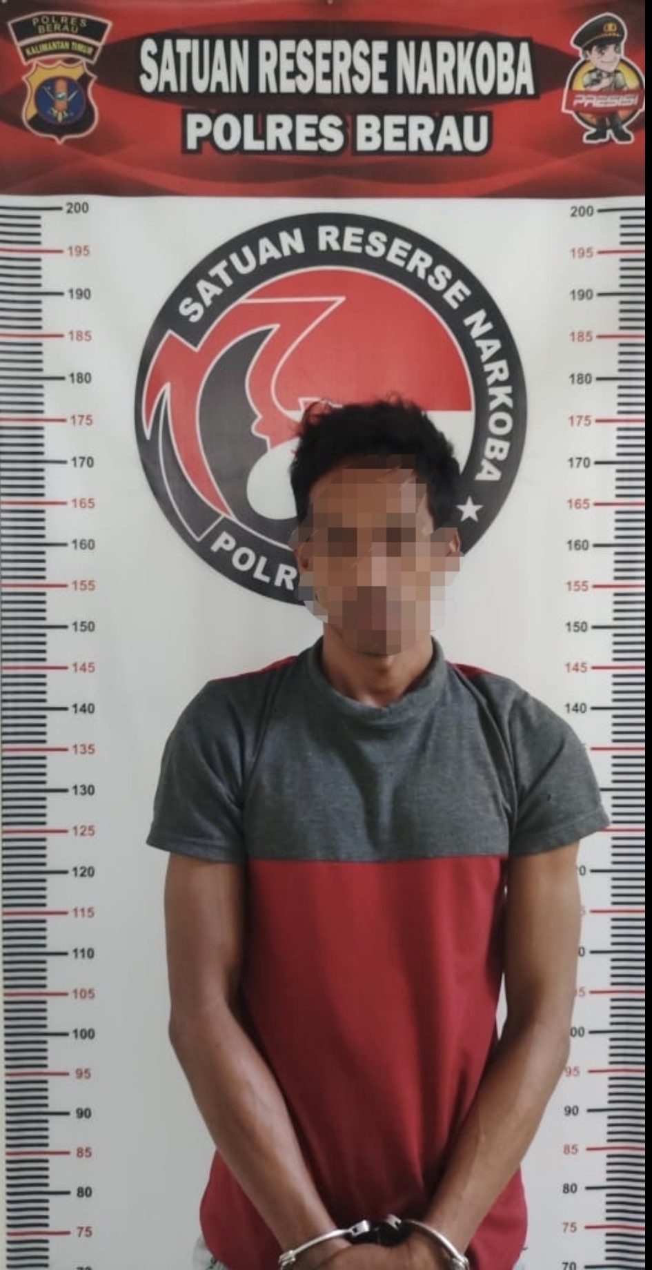 DIAMANKAN: Pelaku P berhasil diamankan pihak kepolisian karena kedapatan memiliki sabu-sabu. (KAPOLSEK PULAU DERAWAN UNTUK BERAU POST)