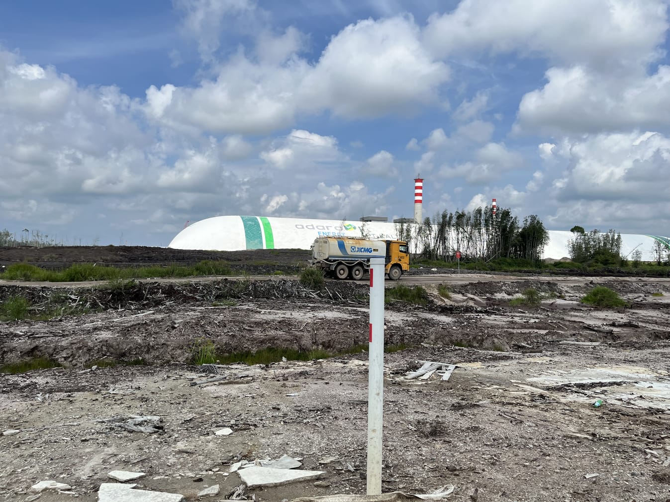 ILUSTRASI: Capaian realisasi investasi triwulan IV hanya mendekati target, belum menyentuh 100 persen. (HRK)