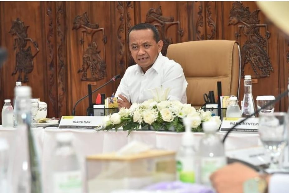 Kementerian ESDM akan lakukan evaluasi untuk 23 izin penambangan di daerah terdampak banjir Sumatera. (Instagram.com/bahlillahadalia)