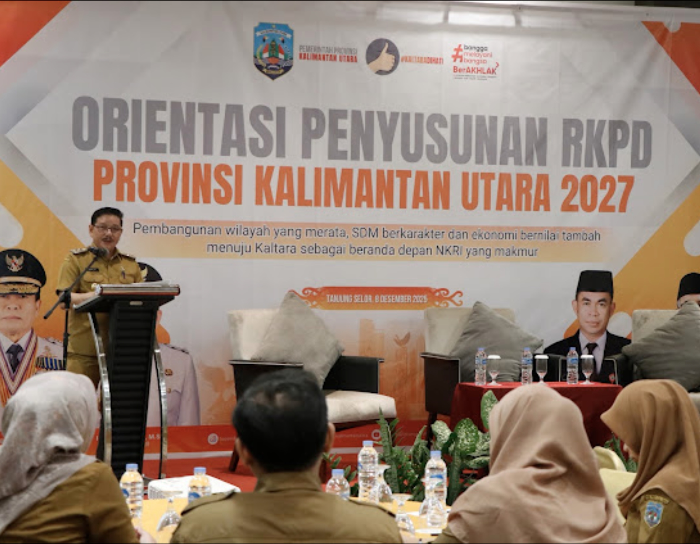ARAH PEMBANGUNAN: Wakil Gubernur Kaltara Ingkong Ala hadiri kegiatan orientasi penyusunan RKPD, Senin (8/12). (DKISP KALTARA)