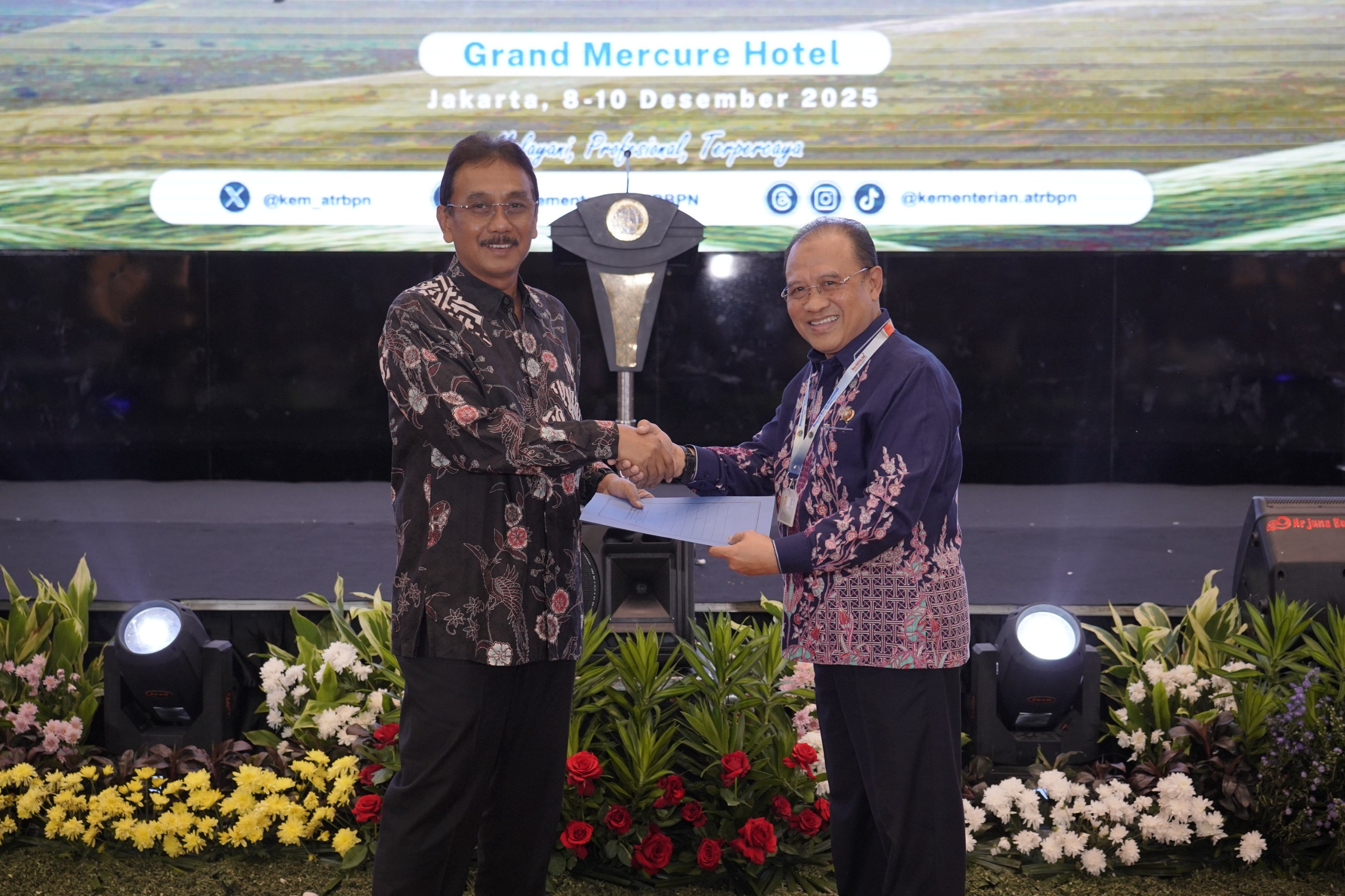 SINERGI: Sekretaris Jendral Kementerian ATR/BPN Dalu Agung Darmawan, resmi menutup penyelenggaraan Rakernas Kementerian ATR/BPN. ( ATR/BPN)