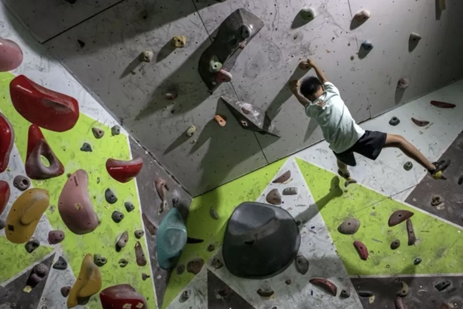 Bouldering jadi pekerjaan rumah panjat tebing Indonesia. (ANTARA)