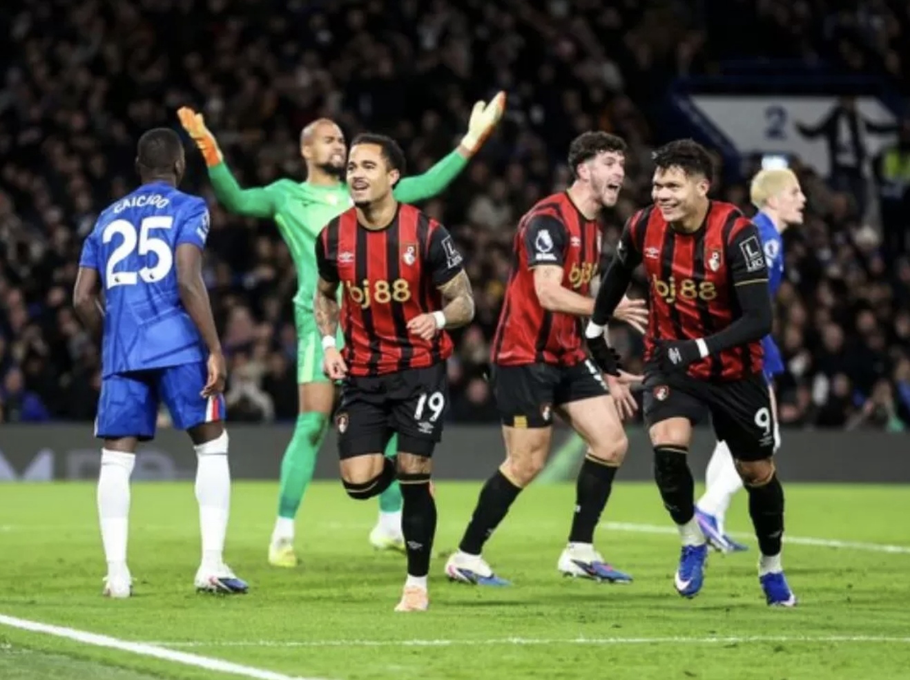 Bournemouth berhasil tahan imbang Chelsea di Stamford Bridge. (@afcbournemouth/X)