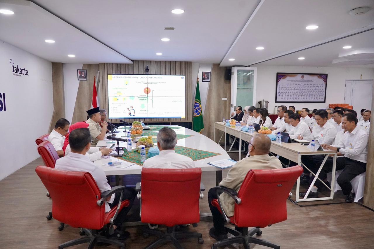PELAYANAN: Menteri ATR/BPN Nusron Wahid mengingatkan pentingnya perubahan dan peningkatan pelayanan pertanahan dan tata ruang untuk masyarakat. (ATR/BPN)