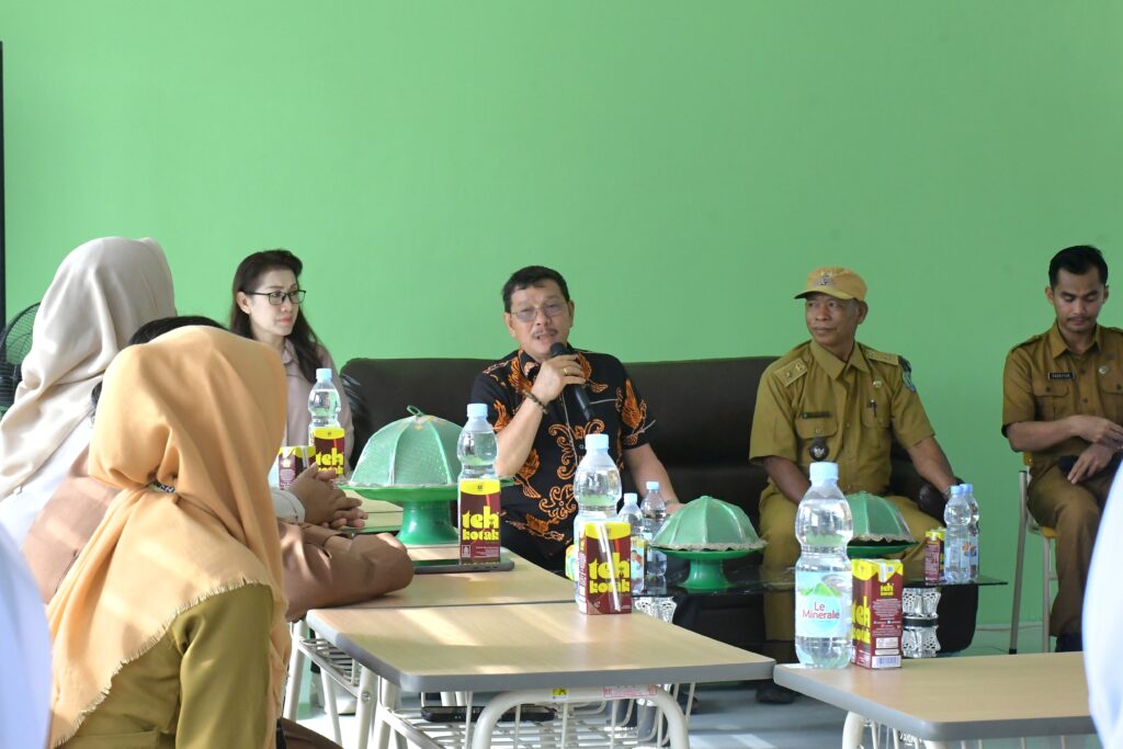 SEKOLAH UNGGULAN: Wagub Kaltara Ingkong Ala, S.E., M.Si ingin mewujudkan sekolah unggulan sebagai fondasi kemajuan generasi muda di tapal batas negara. (DKISP KALTARA)