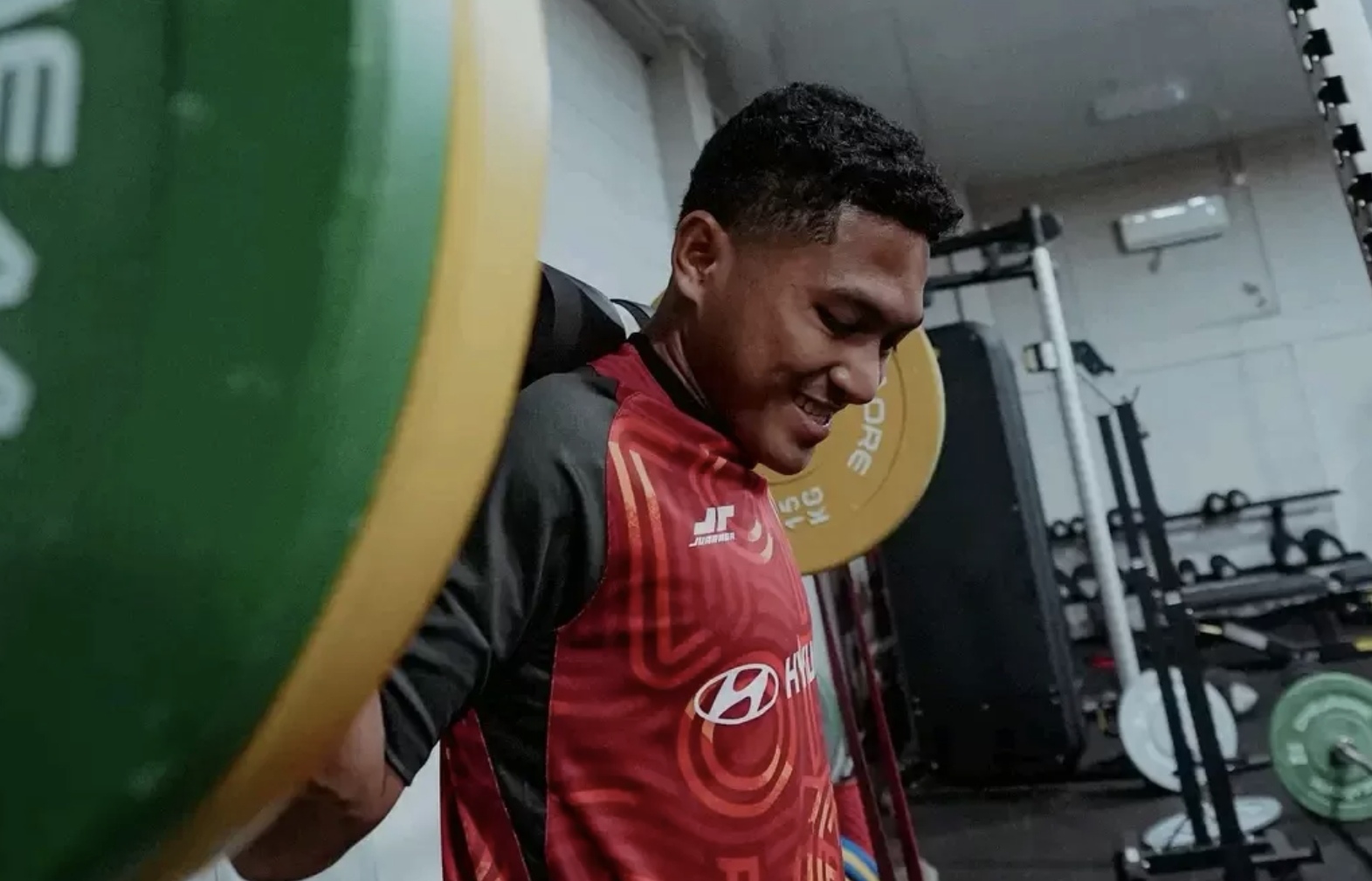 Fajar Fathurrahman berlatih jelang tampil bersama Persija Jakarta. (Istimewa)