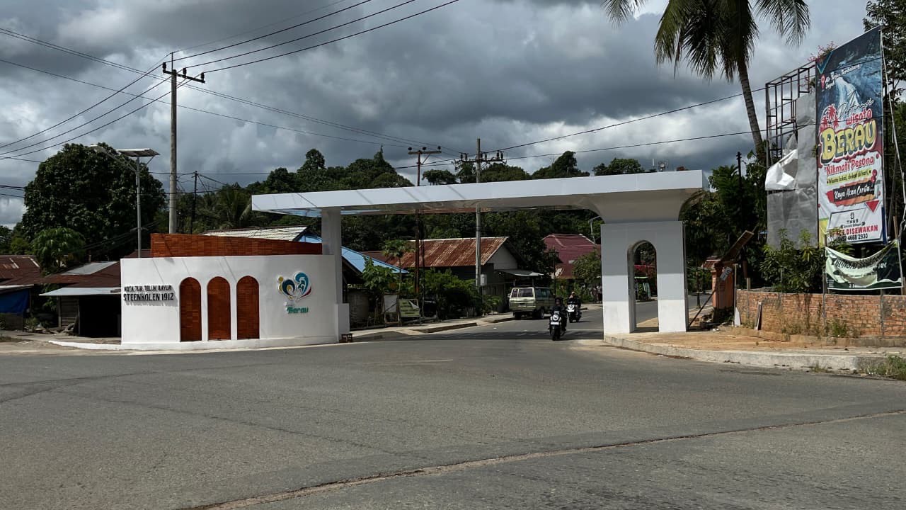 DIREVITALISASI: Tahun lalu, Disbudpar Berau telah merevitalisasi kawasan Kota Tua Teluk Bayur menjadi lebih representatif. (DISBUDPAR BERAU KEPADA BERAU POST)
