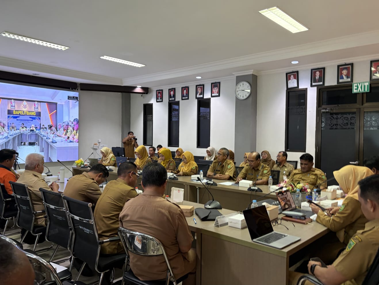KONSULTASI PUBLIK: Forum Konsultasi Publik yang digelar oleh Pemkab Berau sebagai rancangan awal RKPD Kabupaten Berau tahun 2027, di ruang RKPD Bapelitbang Berau, Selasa (27/1). (IZZA/BP)