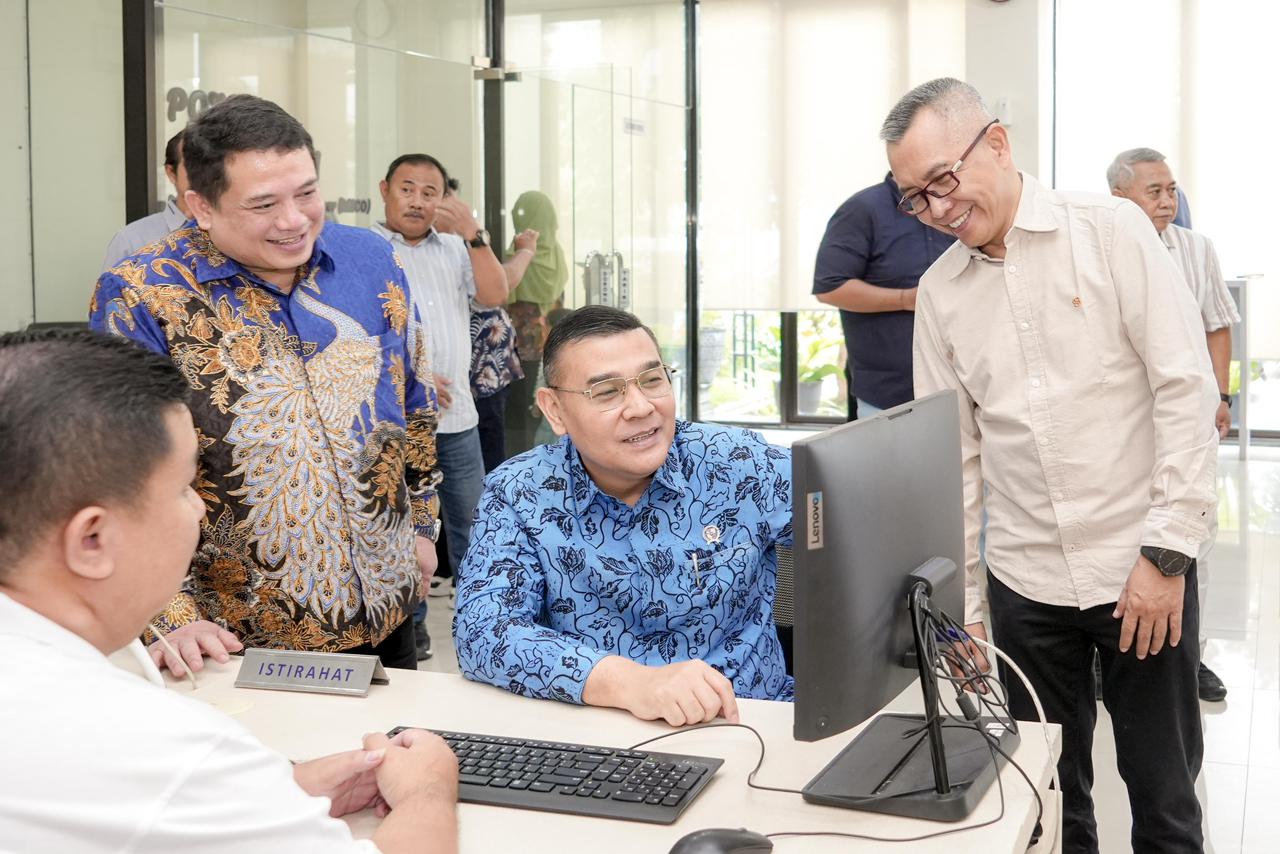 PEMUTAKHIRAN: Wakil Menteri ATR/BPN Ossy Dermawan mengimbau Kepala Kantor Pertanahan di daerah agar mengawal proses pemutakhiran data secara berkelanjutan. (ATR/BPN)