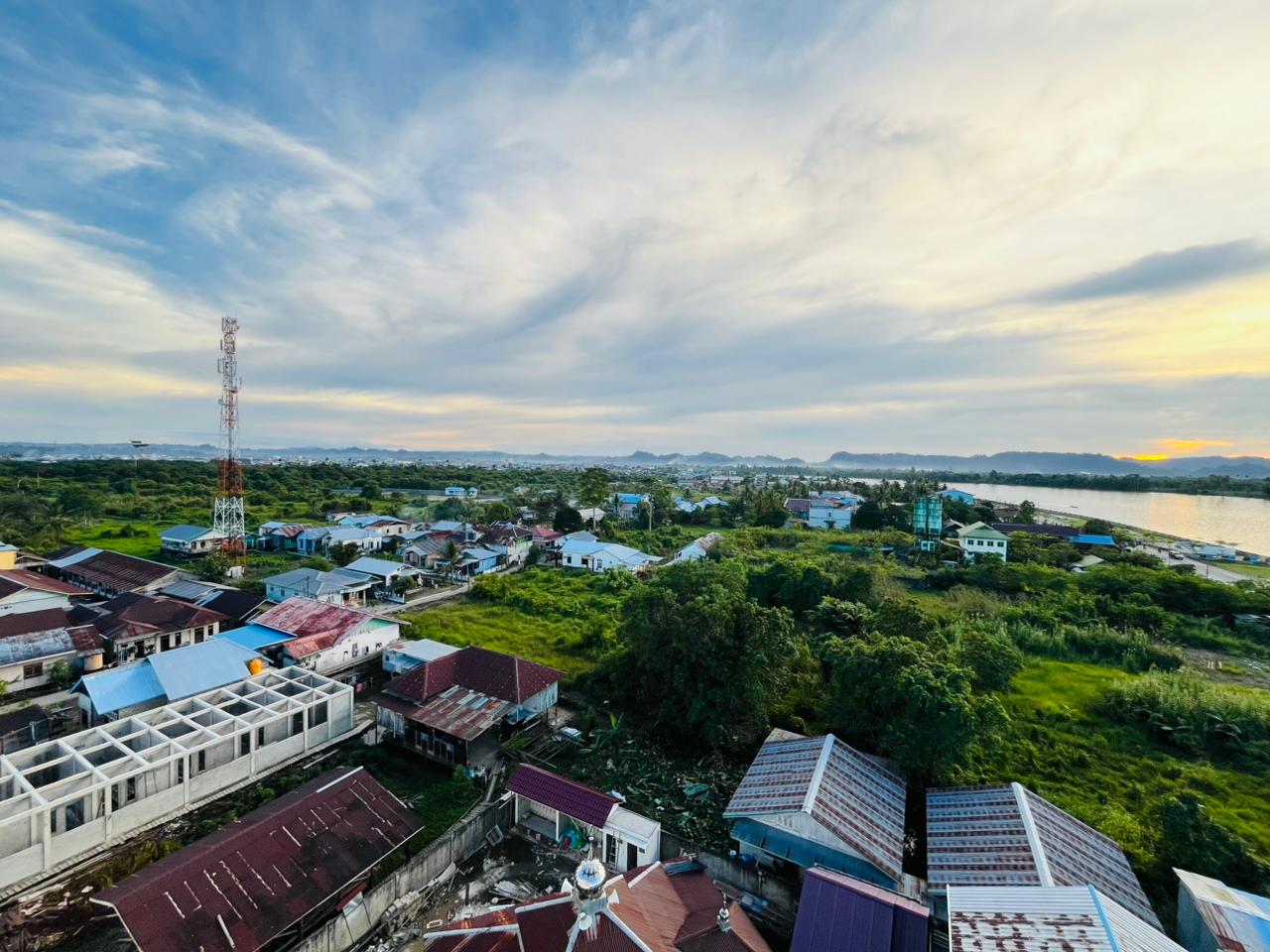 PERLU PERTIMBANGAN: Program gentengnisasi harus diimbangi dengan kebijakan yang realistis, agar tidak menimbulkan persoalan baru di tengah masyarakat. (FAISAL/HRK)