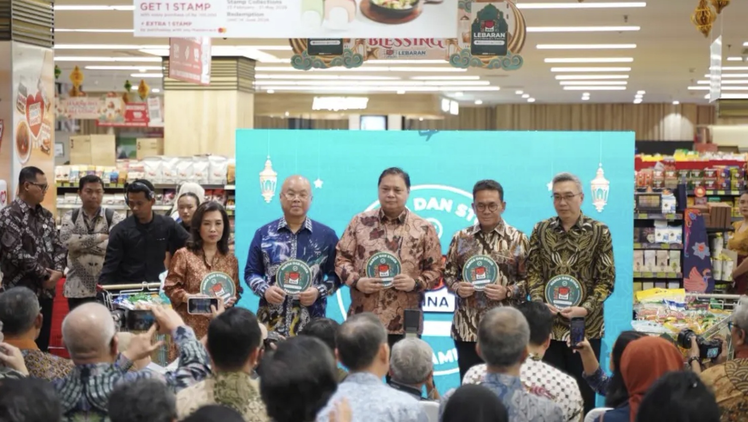 Program nasional Belanja di Indonesia Aja (BINA) Lebaran 2026 resmi diluncurkan melalui Opening Ceremony yang digelar di The Foodhall, Senayan City, Jakarta, pada Jumat (6/3).  