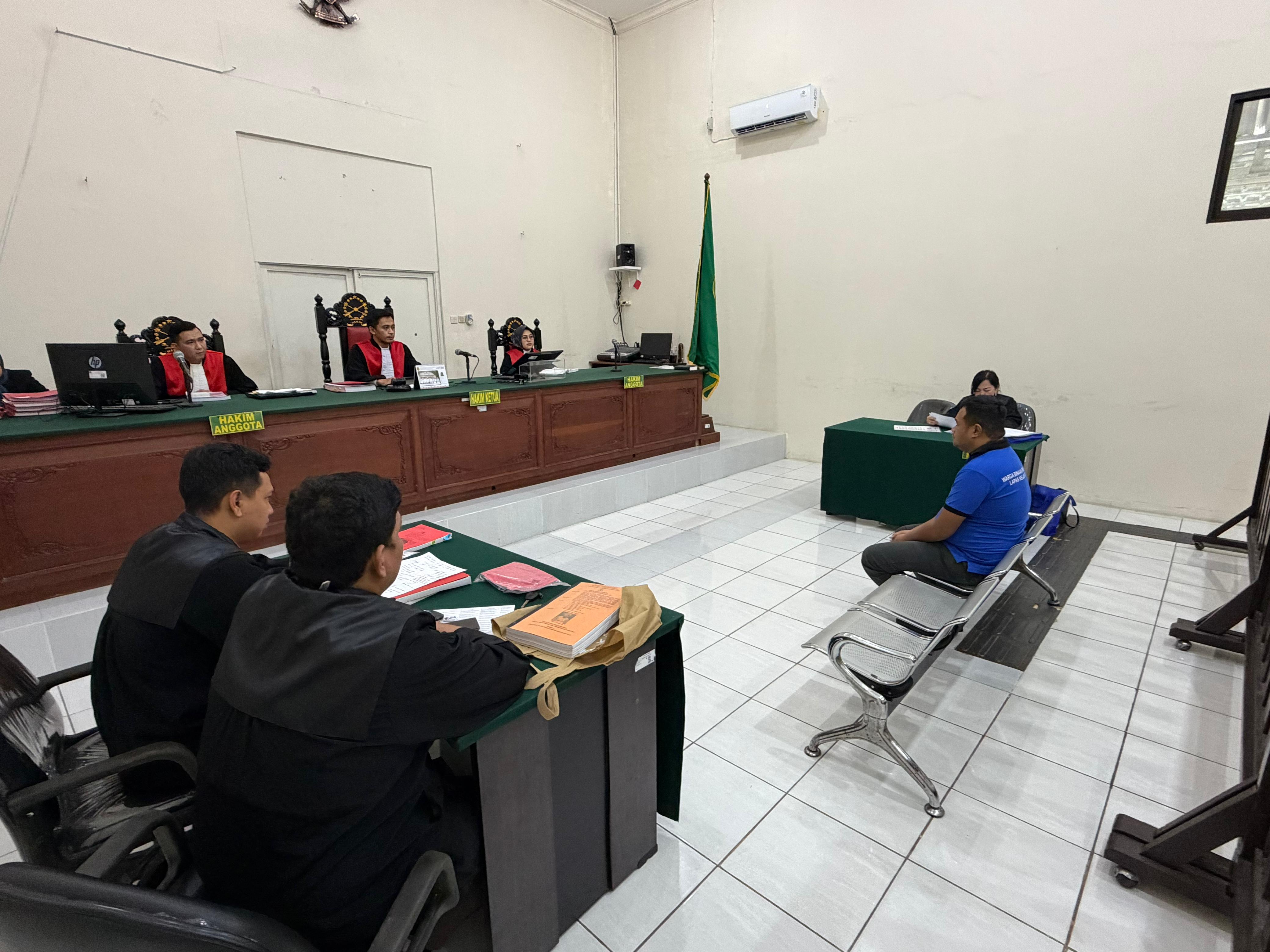 KASUS TPPU: Terdakwa Bagong jalani persidangan kedua dengan agenda eksepsi, Senin (9/3). (SEPTIAN ASMADI/HRK)