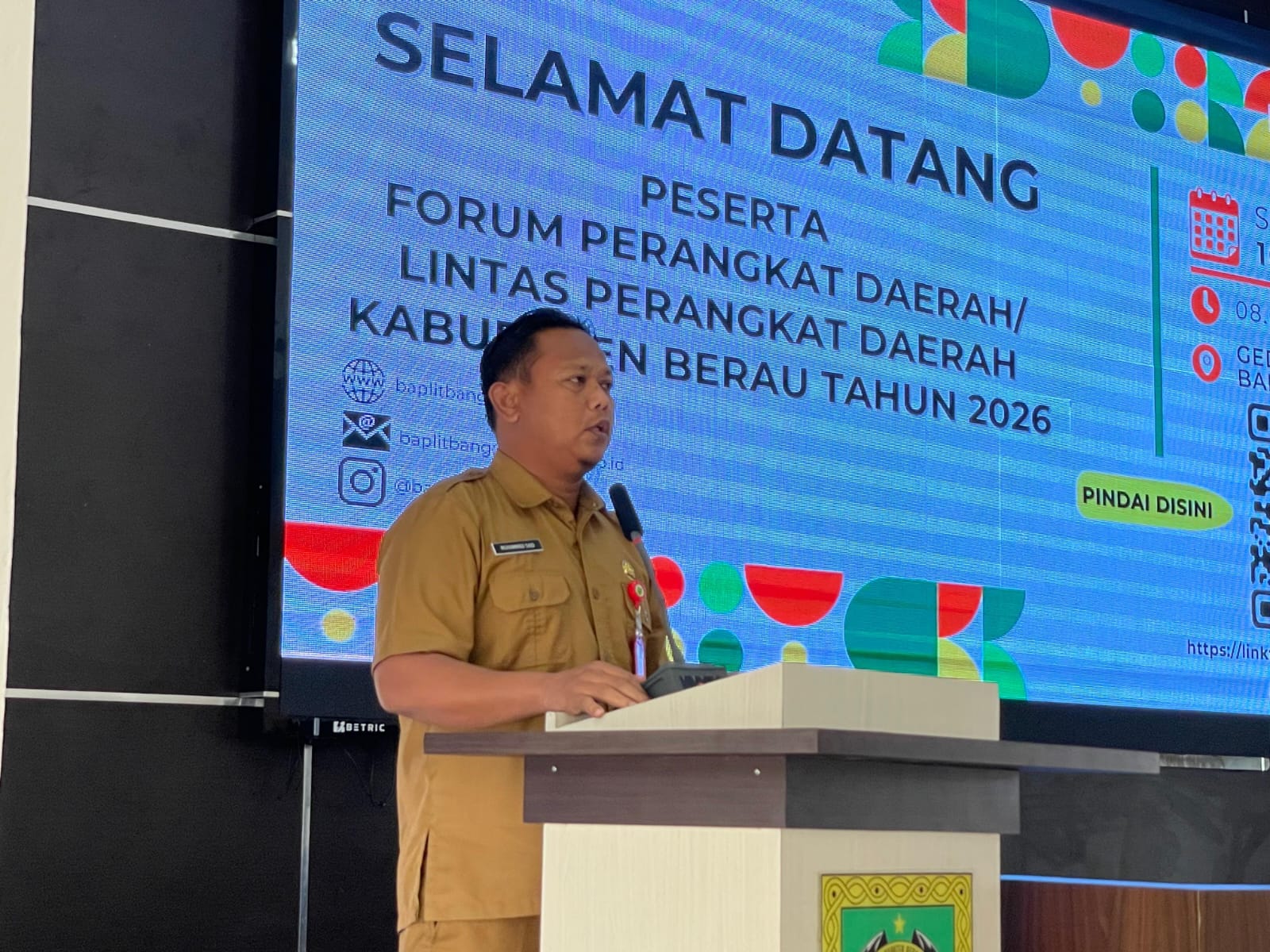 SUSUN RENCANA: Sekkab Berau Muhammad Said membuka sinkronisasi dan penyelarasan program pembangunan antar-OPD dalam Forum Perangkat Daerah/Lintas Perangkat Daerah Kabupaten Berau. (IZZA/BP)