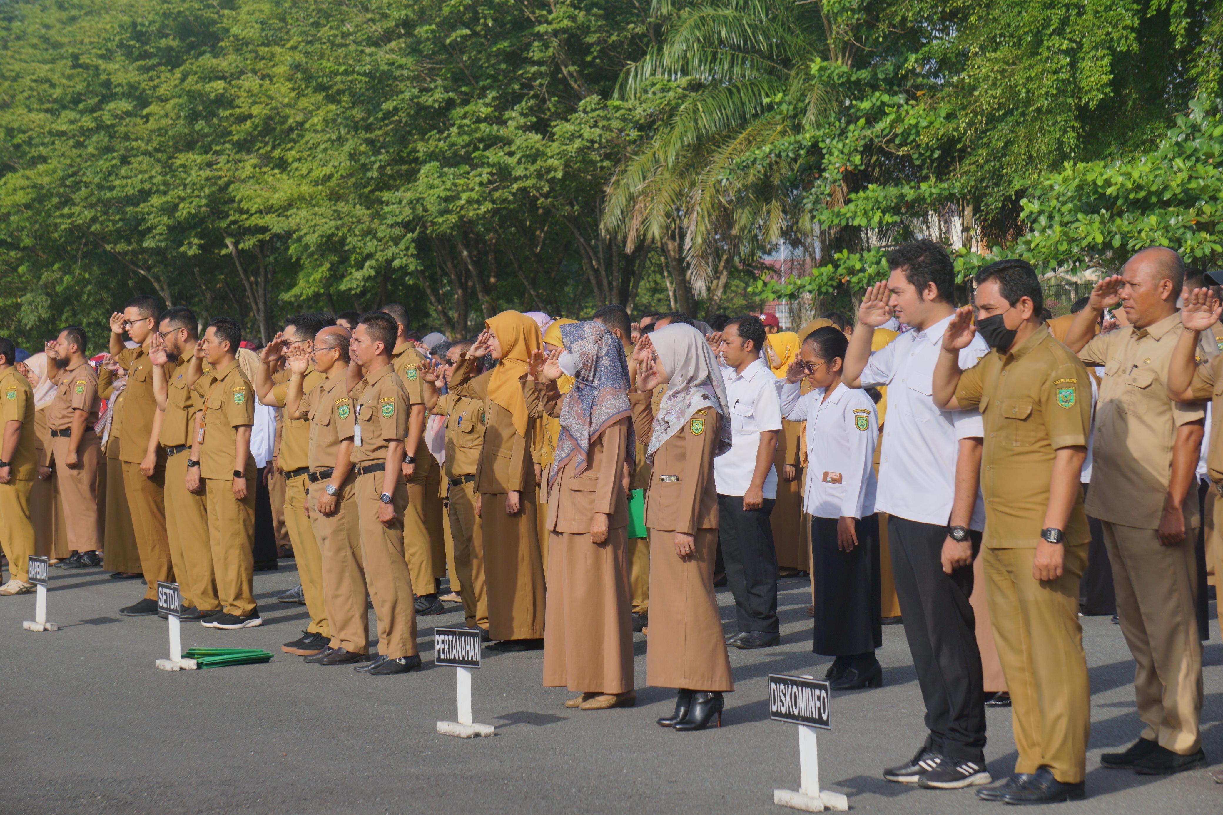 ILUSTRASI: PPPK paruh waktu tidak menerima THR, tetapi mendapat tambahan penghasilan Rp 1,5 juta saat Lebaran. (IZZA/BP)