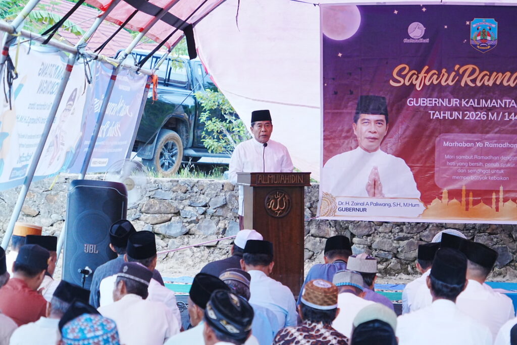 SILATURAHMI: Safari Ramadan Gubernur Kaltara, Zainal A. Paliwang di Masjid Al Mujahidin, Desa Atap, Kecamatan Sembakung, Kabupaten Nunukan Selasa (10/3). (DKISP KALTARA)