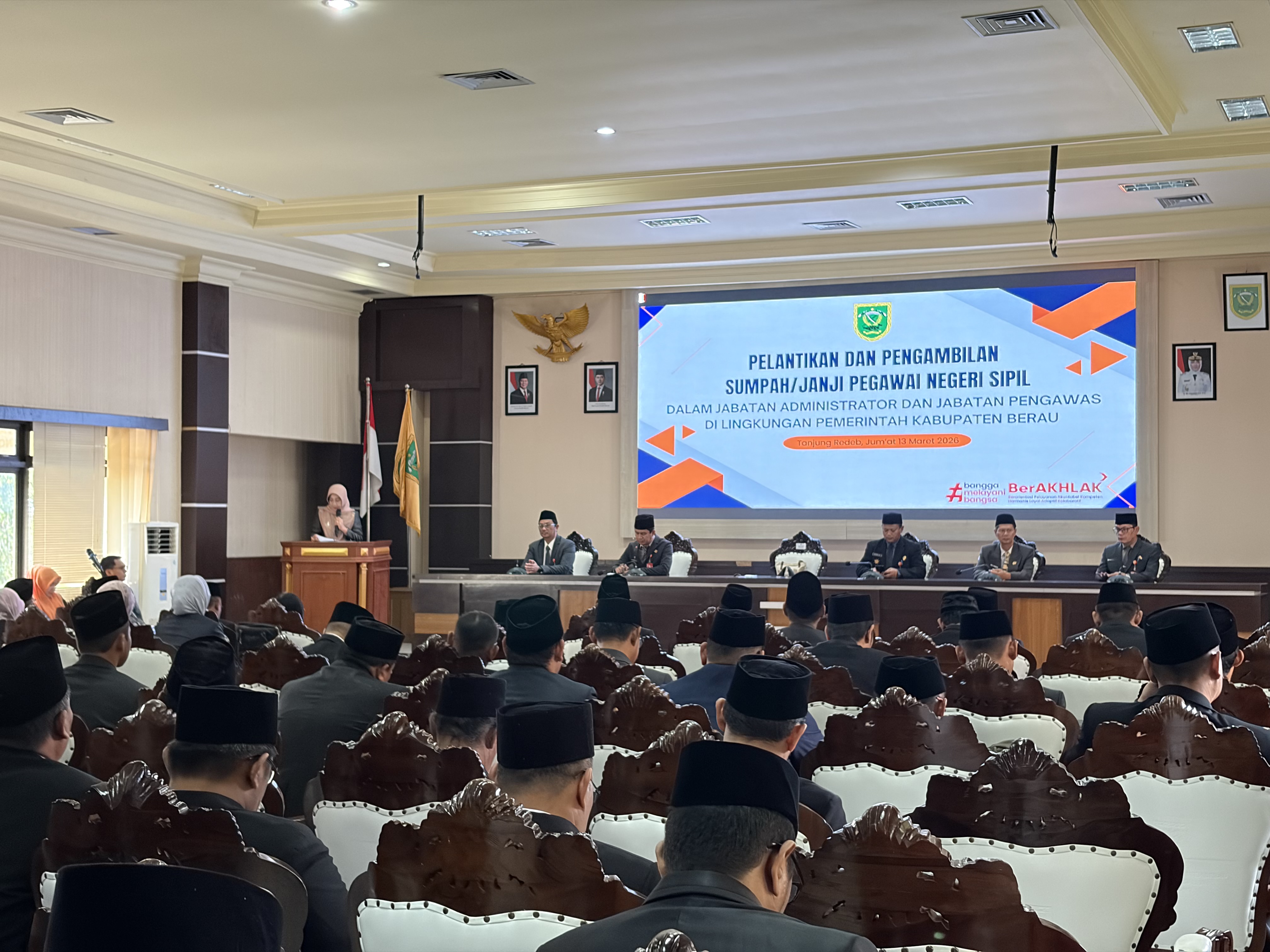 DILANTIK: Pemkab Berau mulai mengisi jabatan di Disdamkar sebagai bagian dari proses pemisahan dengan BPBD. (IZZA/BP)