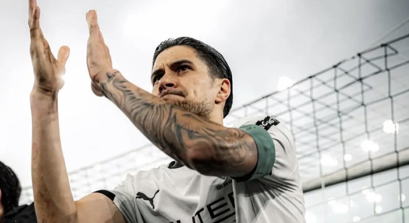 Kevin Diks saat jadi kapten Borussia Monchengladbach. (Dok. Kevin Diks)
