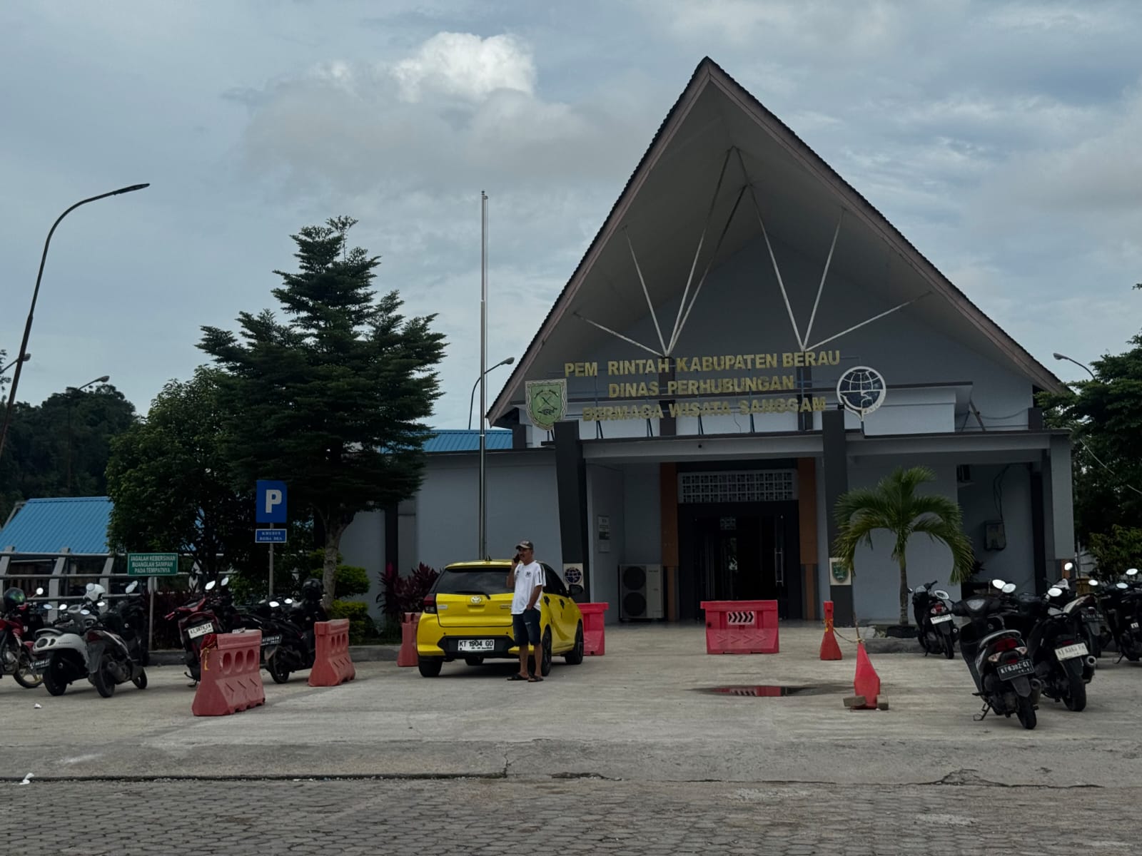 ARUS BALIK: Memasuki arus balik mudik, Kadishub Berau imbau pengendara perjalanan jauh melakukan pemeriksaan terhadap kesiapan kendaraan untuk keselamatan perjalanan. (SENO/BP)