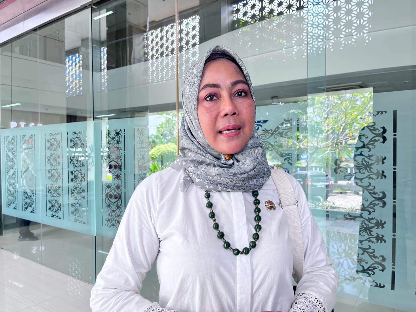 Kepala Disperindagkop dan UKM Kaltara Hasriyani. (HRK)