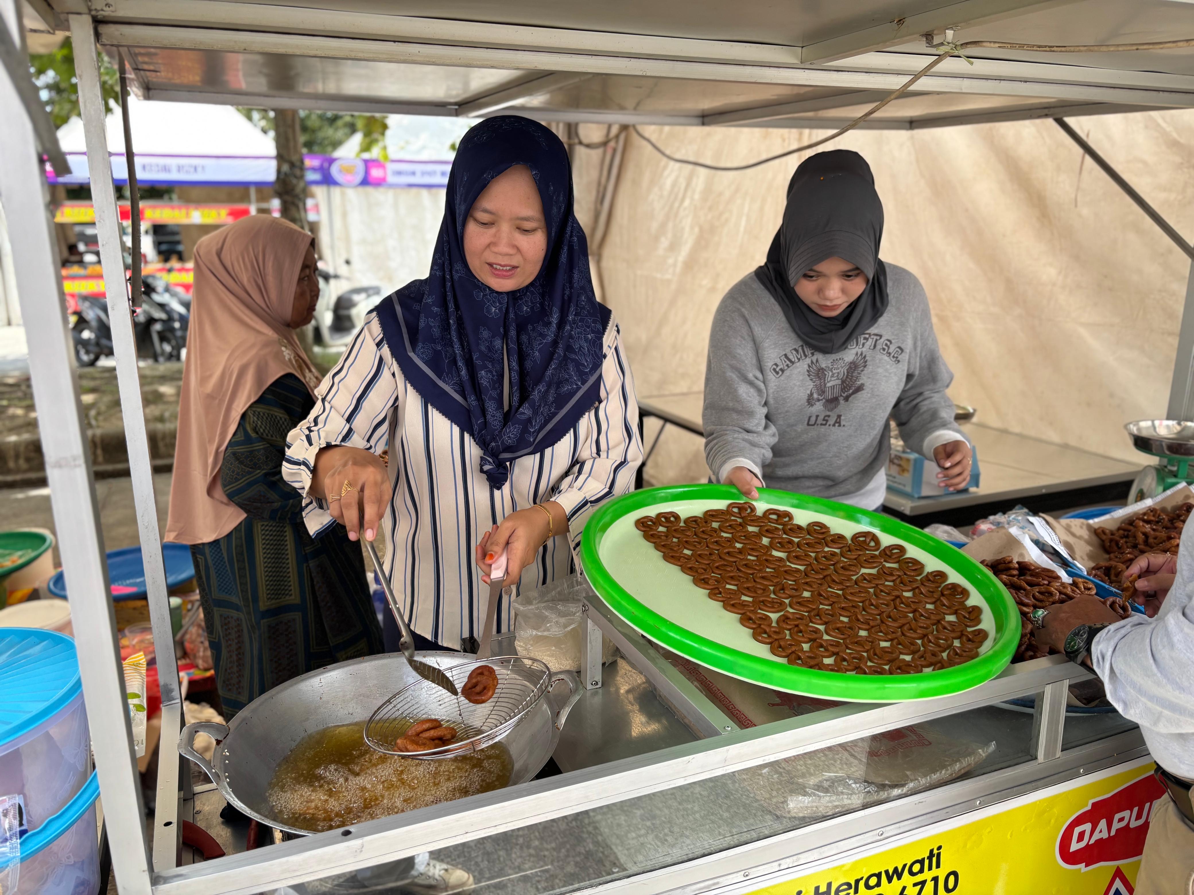 ILUSTRASI: UMKM Center di Berau direncanakan menjadi pusat terpadu untuk mendukung usaha lokal dan mempermudah distribusi produk hingga ke wilayah terpencil. (IZZA/BP)