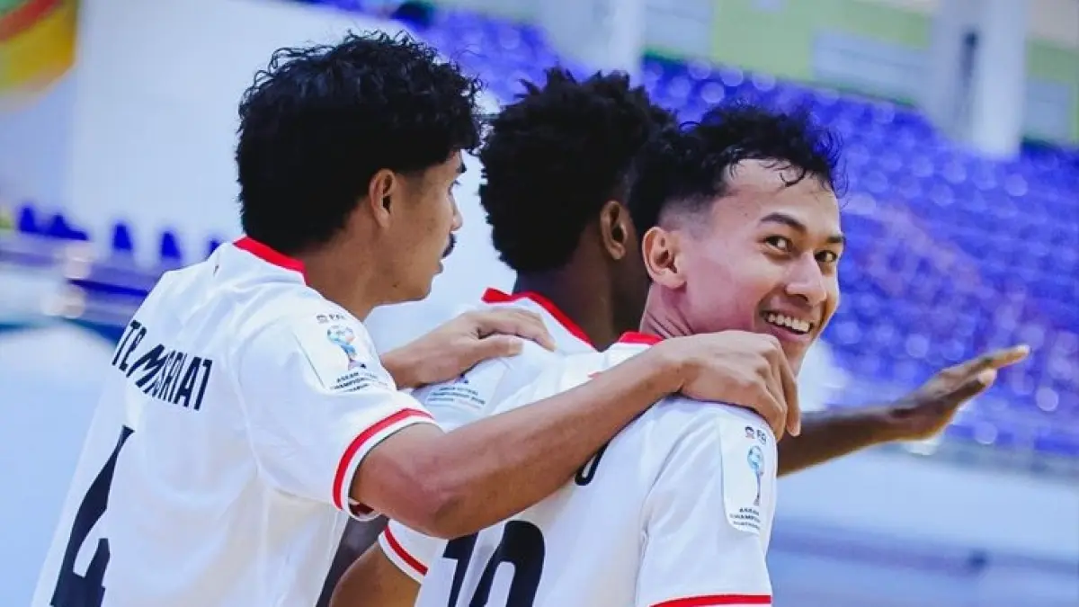 Pemain Timnas Futsal Indonesia Guntur Sulistyo Ariwibowo berhasil mencetak gol ke gawang Malaysia. (FFI)

