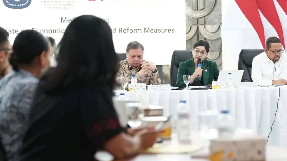 Ketua Dewan Komisioner OJK, Friderica Widyasari Dewi, di Jakarta, Senin (13/4). (Istimewa)
