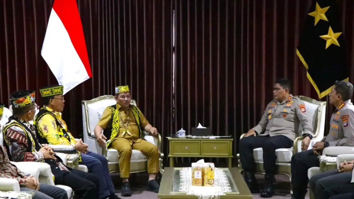 AUDIENSI: Wagub Kaltara Ingkong Ala, lakukan audiensi bersama Kapolda Kaltara Irjen Pol. Djati Wiyoto Abadhy adanya kebijakan kuota khusus bagi pemuda pedalaman dalam penerimaan Bintara Polri. (DKISP KALTARA)