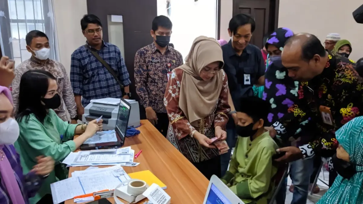 JAMIN KESEHATAN WARGA: Lewat program PBI BPJS Kesehatan di Berau, 88.289 warga diklaim bisa semakin tenang karena jaminan kesehatannya telah ditanggung oleh Pemkab Berau. (SENO/BP)