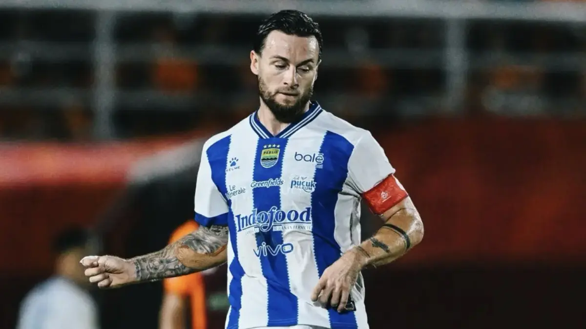 Marc Klok memimpin Persib Bandung menghadapi Bali United FC di GBLA dengan kepercayaan diri tinggi. (Persib