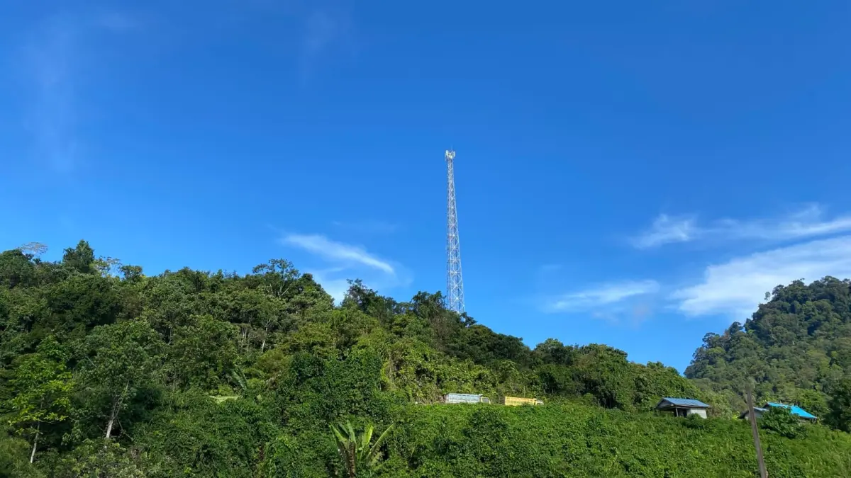 PERLU DITINGKATKAN: Pemerataan jaringan internet di Kecamatan Segah dirasa perlu, sehingga jaringan telekomunikasi bisa menjadi penghubung antarwilayah. (SENO/BP)