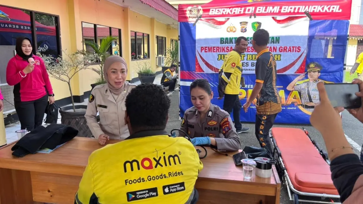 MANFAAT UNTUK MASYARAKAT: Adanya Warung berkah yang diadakan oleh Polres Berau menjadi penanda kepedulian terhadap masyarakat. (ARTA KUSUMA YUNANDA/BP)