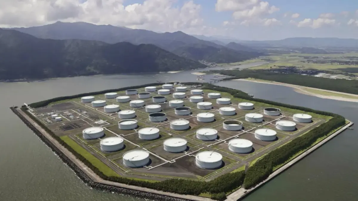 Penyimpanan Minyak Nasional Shibushi milik Jepang di Prefektur Kagoshima. (Kyodo)