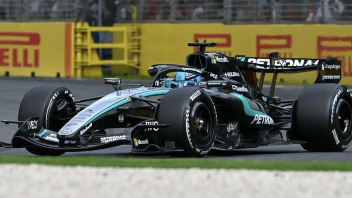 Pembalap Mercedes AMG Petronas George Russell menjuarai seri perdana Formula 1 musim 2026 yakni Grand Prix Australia yang berlangsung di Melbourne Grand Prix Circuit, Melbourne, Minggu (8/3/2026). (X: @F1/pri)