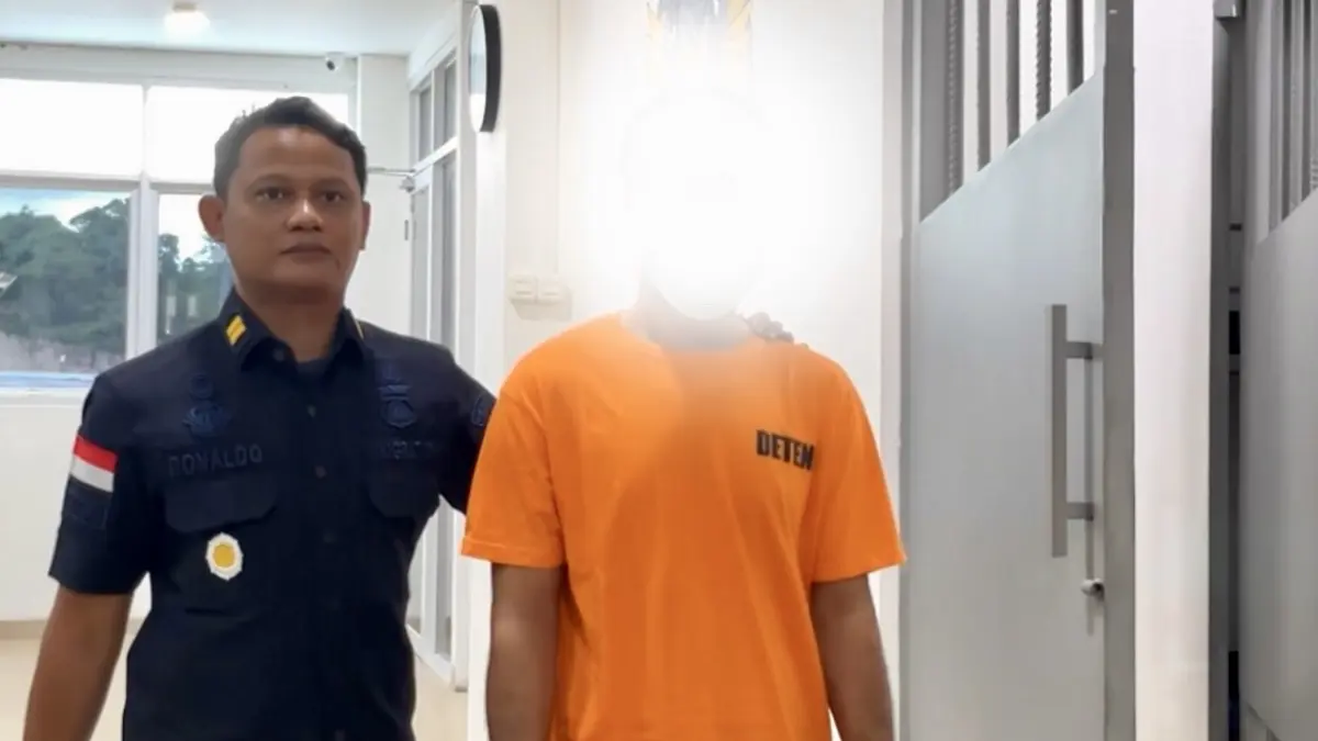 DITAHAN: WNA asal Pakistan dilakukan detensi oleh petugas Imigrasi Tarakan. (IMIGRASI TARAKAN UNTUK HRK)