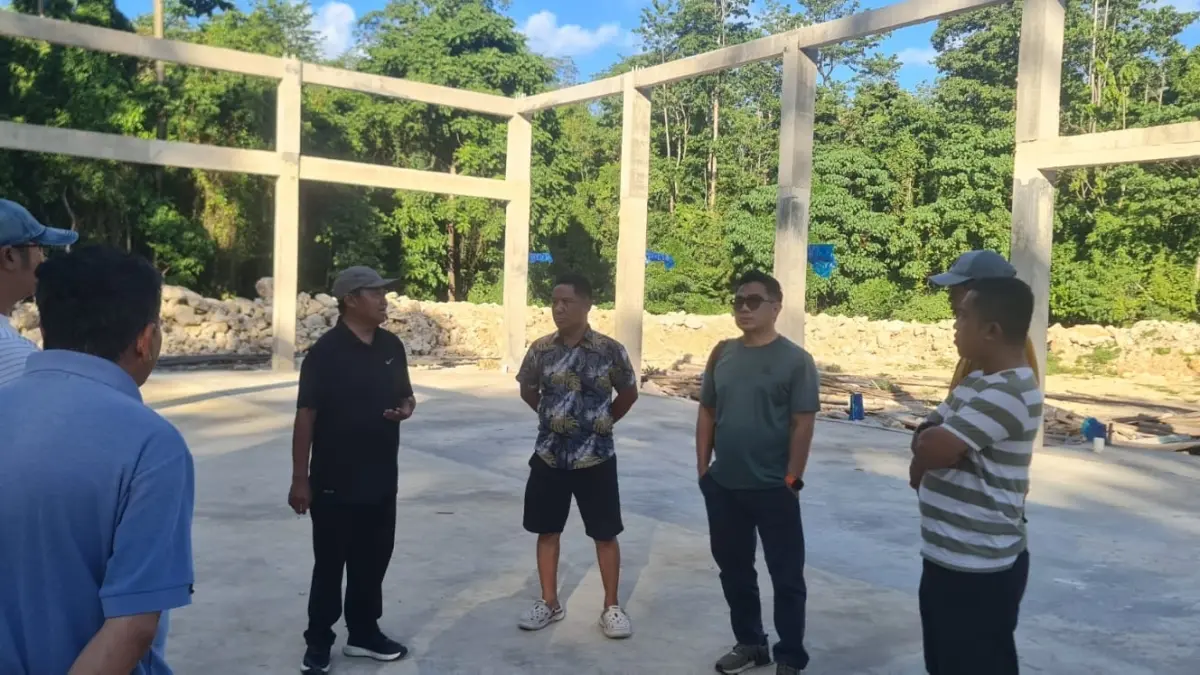 TPS MARATUA: Keberadaan TPS di Pulau Maratua dinilai penting, untuk mendukung program penanganan sampah di pulau pariwisata di Berau tersebut. (DLHK BERAU UNTUK BERAU POST)