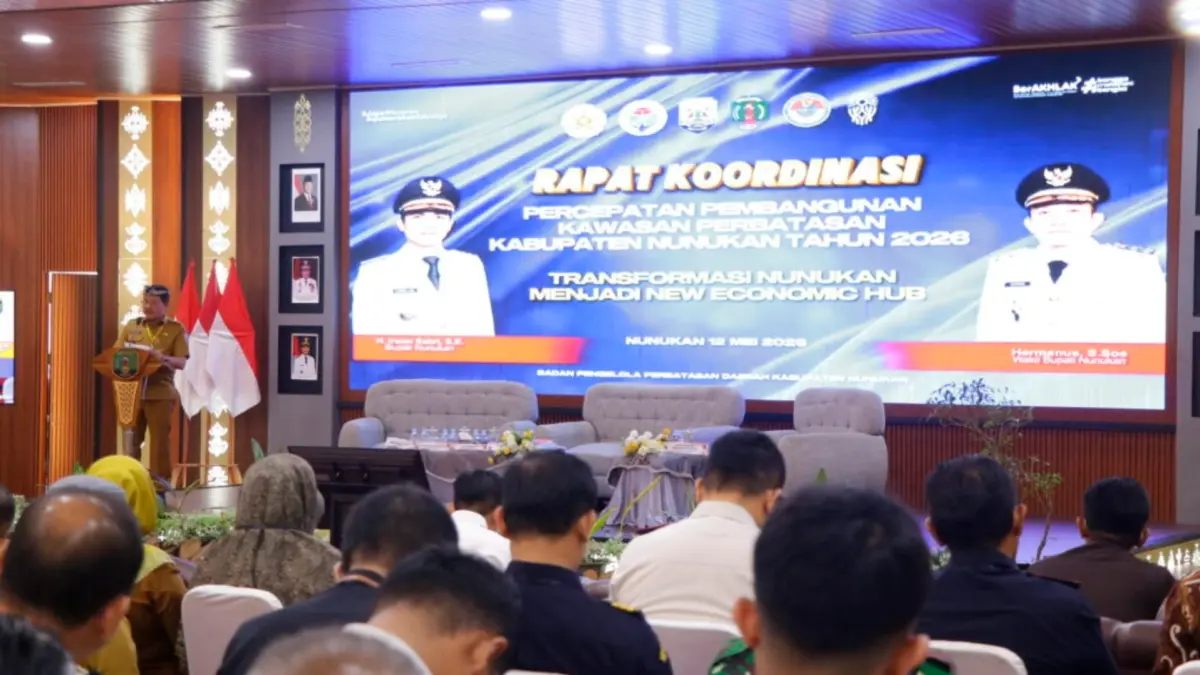 RAKOR: Wagub Kaltara Ingkong Ala, saat membuka rakor Penyelarasan Rencana Aksi Strategis Kebijakan dan Penguatan Kemandirian Wilayah Perbatasan Kabupaten Nunukan Tahun 2026. (DKISP KALTARA)