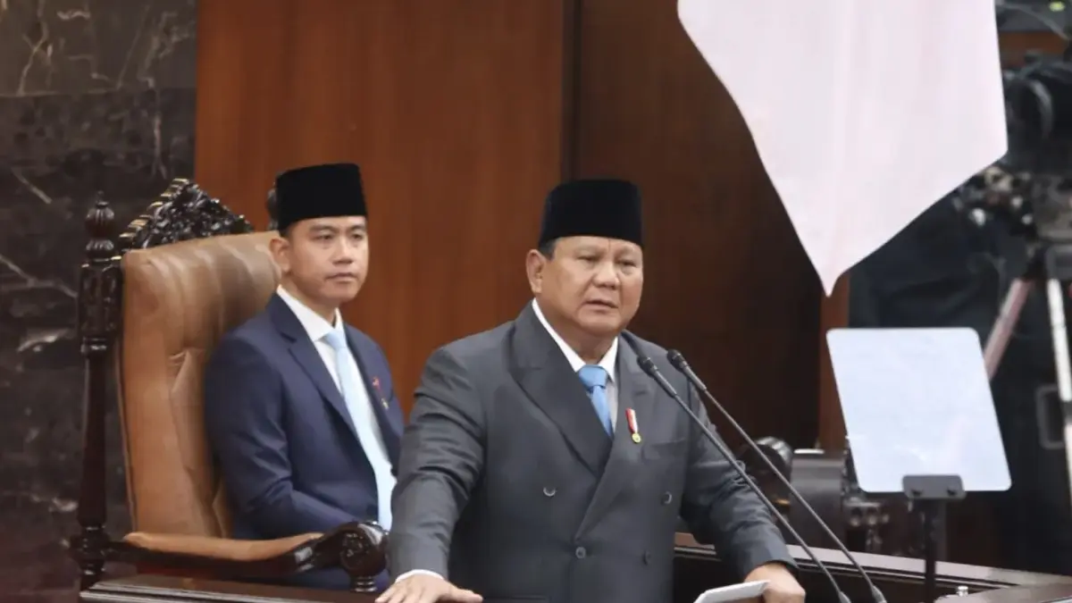 Presiden Prabowo Subianto menyampaikan pidato dalam Rapat Paripurna ke-19 DPR RI Masa Persidangan V Tahun Sidang 2025-2026 di kompleks Parlemen, Jakarta, Rabu (20/5/2026). (Dery Ridwansah/ JawaPos.com)