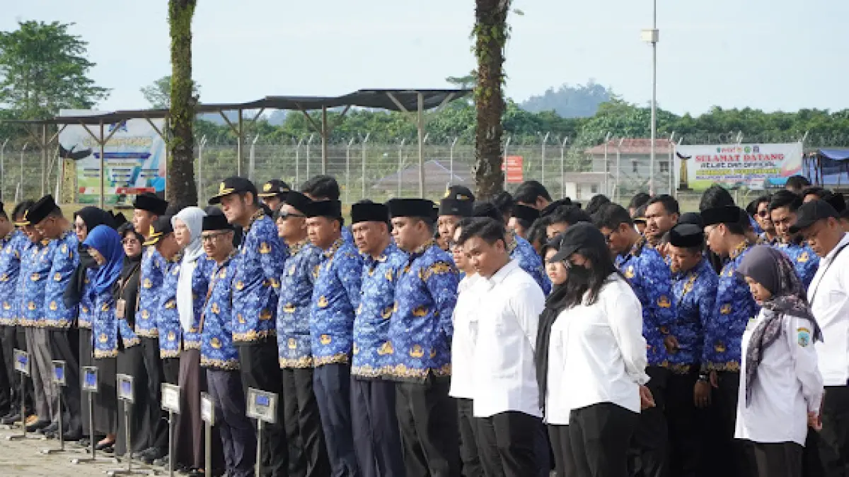GAJI KE-13: ASN di lingkup Pemprov Kaltara akan menerima gaji ke-13 pada bulan ini. Total anggaran yang disiapkan untuk pembayaran gaji ke-13 mencapai Rp 27.558.034.701.&nbsp; (HRK)