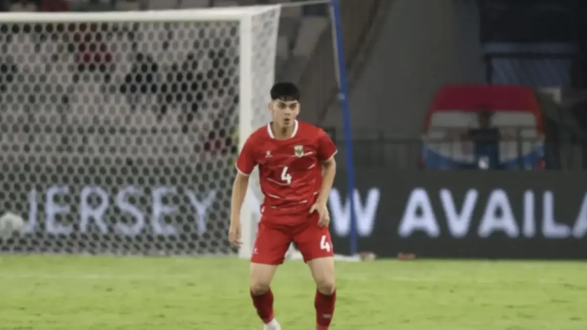 Debut pemain timnas Mathew Baker Melawan Oman pada Pertandingan FIFA Match Day di Stadion Utama Gelora Bung Karno, Jakarta, Kamis (5/6/2026). (Dery Ridwansah/JawaPos.com)
