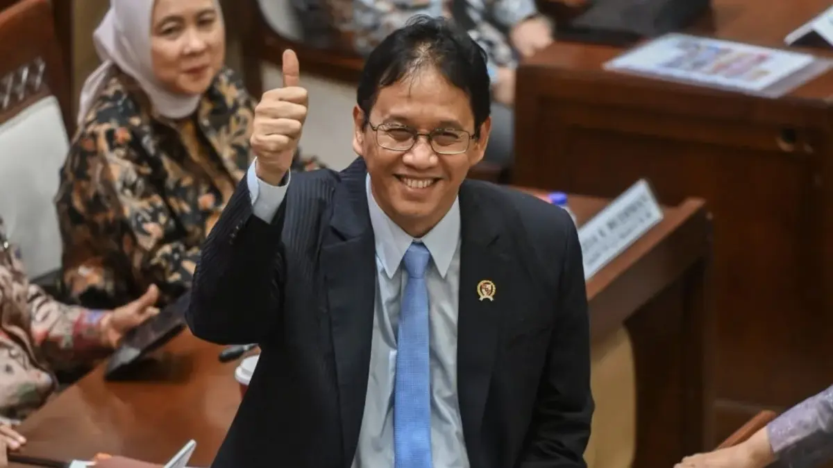 Menteri Keuangan Purbaya Yudhi Sadewa bersiap mengikuti rapat kerja dengan Komisi XI DPR terkait Kerangka Ekonomi Makro dan Pokok-Pokok Kebijakan Fiskal (KEM-PPKF) RAPBN 2027 di Kompleks Parlemen, Senayan, Jakarta, Kamis (11/6/2026). (ANTARA)